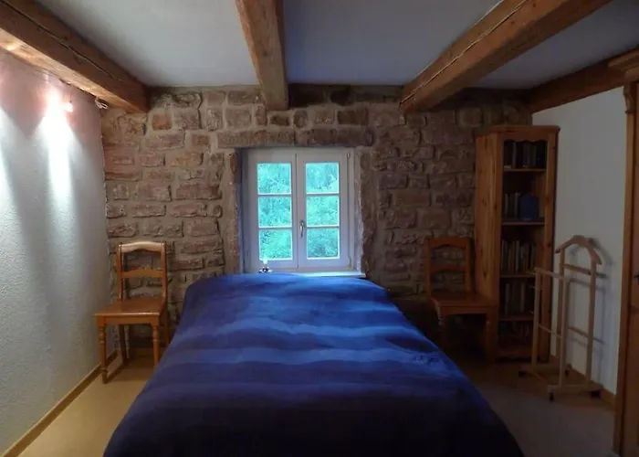 In Mit Terrasse- Grill By Interhome